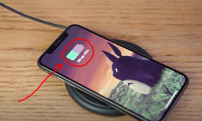Cách sạc pin không dây trên điện thoại iPhone (iOS)