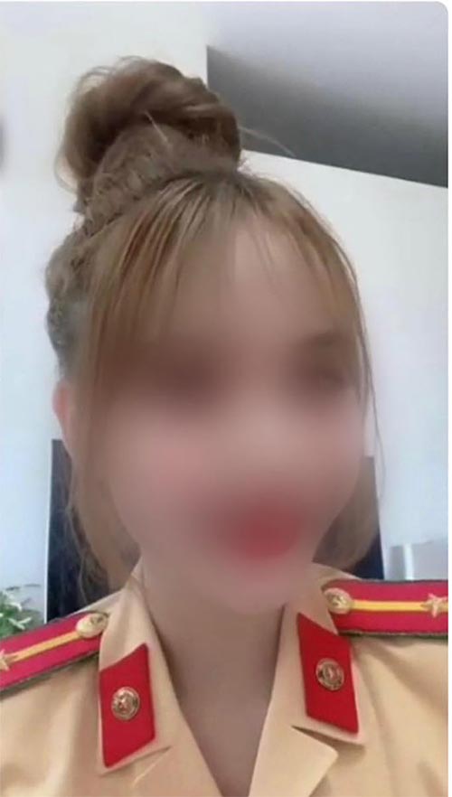 Công an Hà Nội xử phạt chủ salon tóc mặc quần áo Công an đăng Tiktok để câu “like”