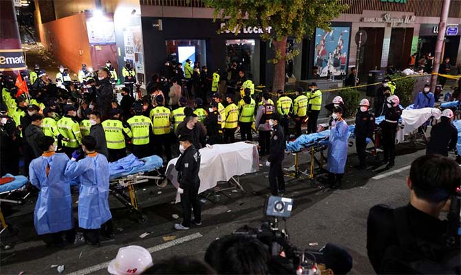 Thảm kịch giẫm đạp trong lễ hội halloween ở Iteawon, Hàn Quốc